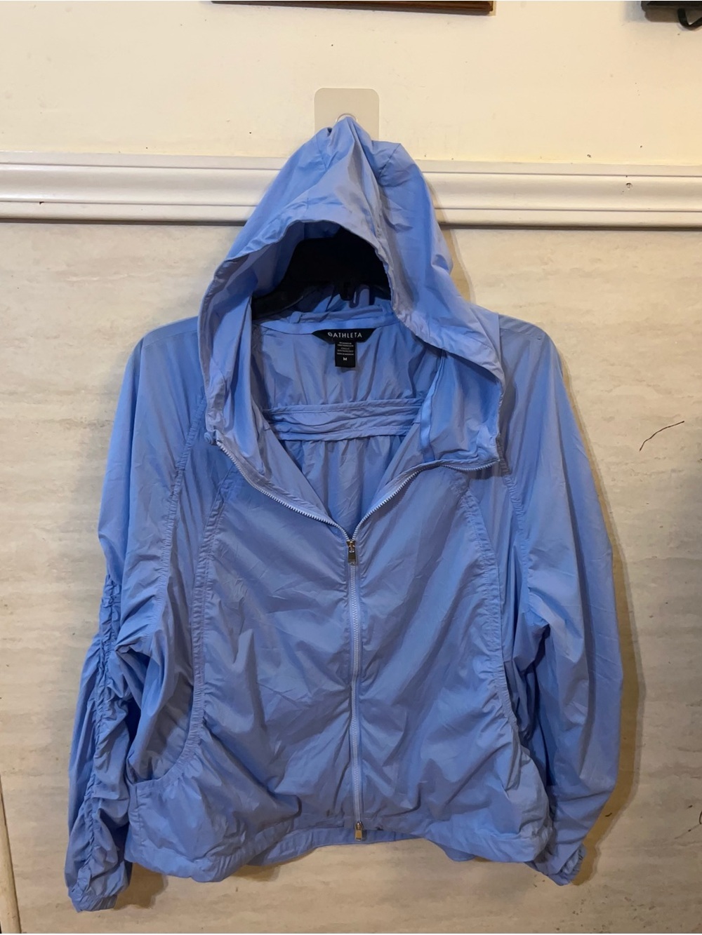 Athleta Expedition Jacket Shade Shallowtail Blue Elasticized Cuffs